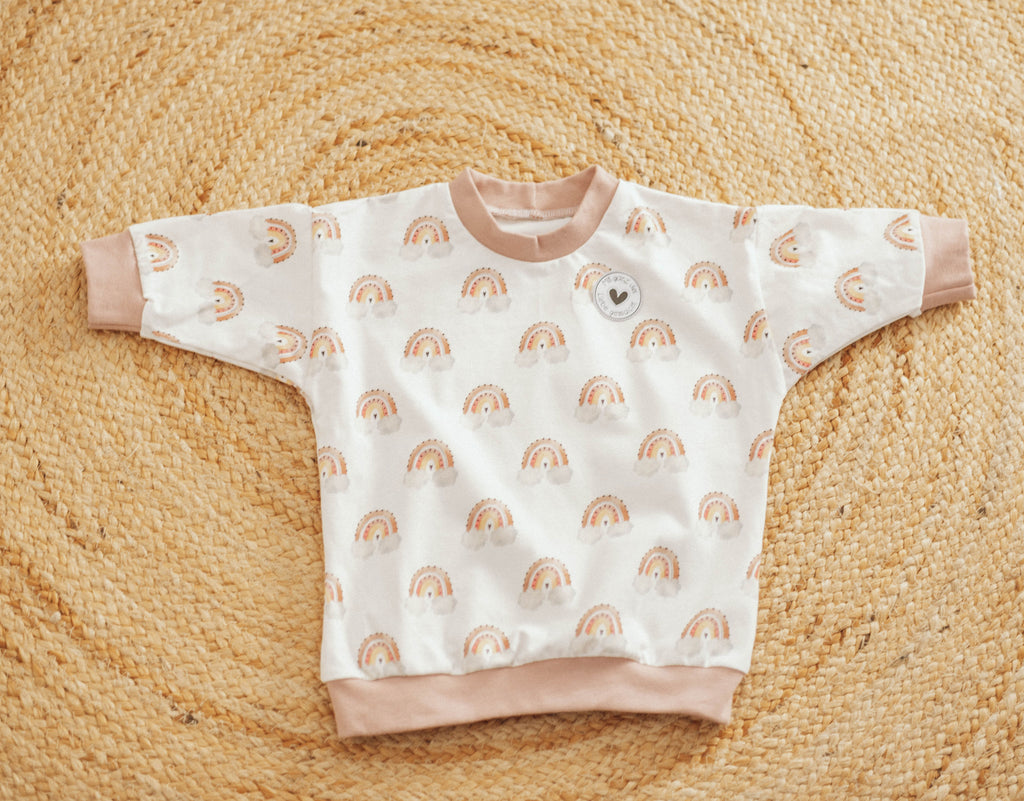Oversized Regenbogen Sweatshirt – Handgemacht – Größe 68 & 80 – Baby Pullover